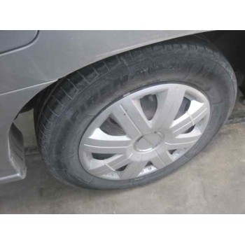 daewoo nubira berlina del año 2000