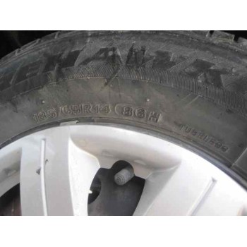 daewoo nubira berlina del año 2000