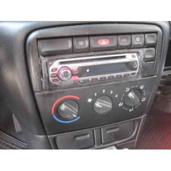 opel vectra b berlina del año 1996