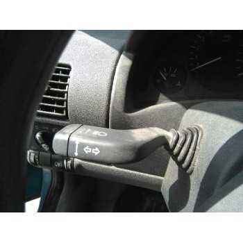 opel corsa c del año 2001