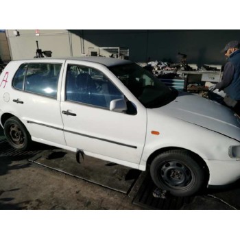 volkswagen polo berlina (6n1) del año 1999