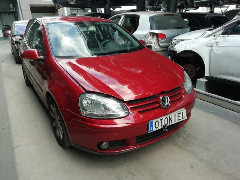 VOLKSWAGEN GOLF V BERLINA (1K1)