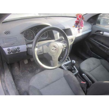 opel astra h berlina del año 2006