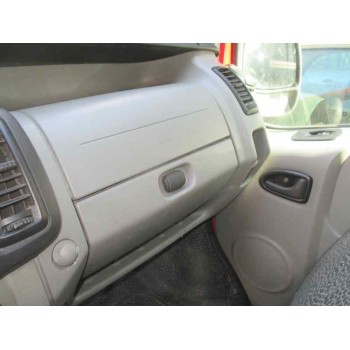 renault trafic combi (ab 4.01) del año 2005