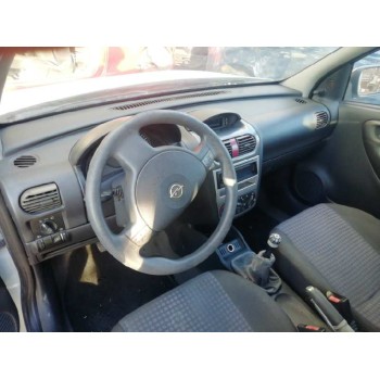 opel corsa c del año 2005