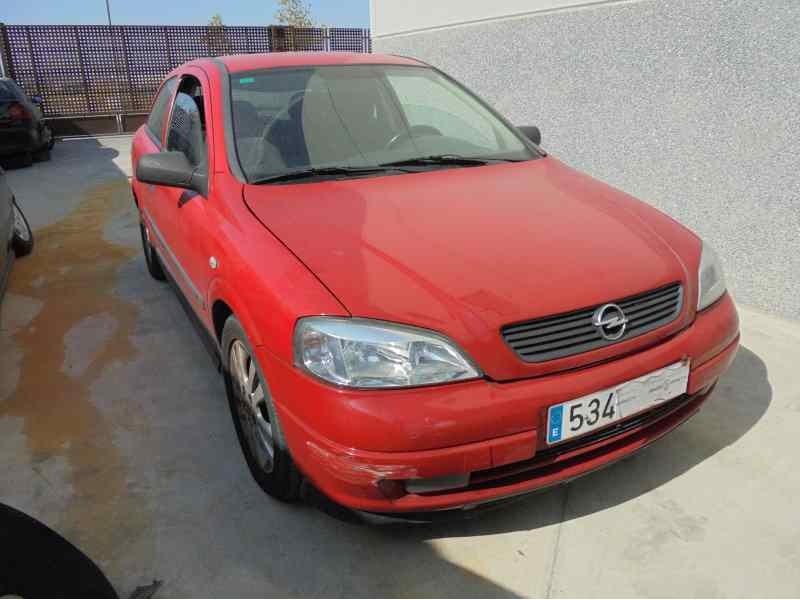 opel astra g berlina del año 2002