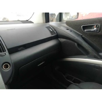 toyota corolla verso (r1) del año 2005