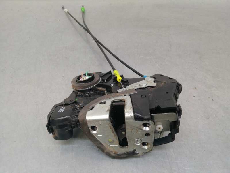 Recambio de cerradura puerta delantera izquierda para toyota auris 1.4 turbodiesel cat referencia OEM IAM 6904002210 6904042241 