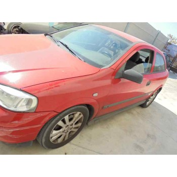 opel astra g berlina del año 2002
