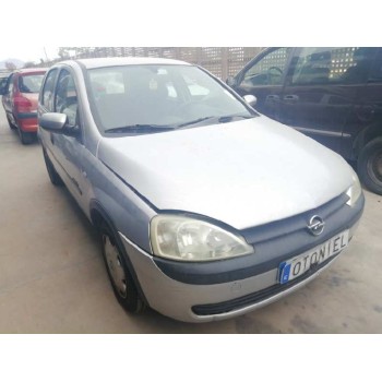 opel corsa c del año 2001