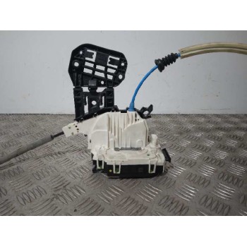 CERRADURA PUERTA TRASERA IZQUIERDA A2047302735 4 PINES 