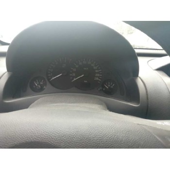 opel corsa c del año 2001