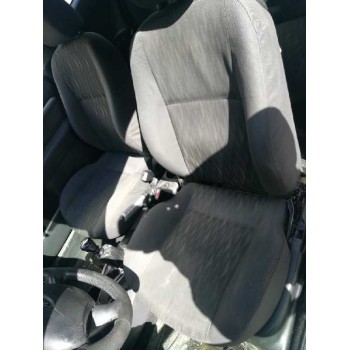 ford focus berlina (cak) del año 2003