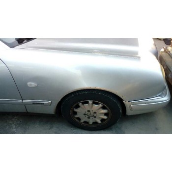 mercedes-benz clase e (w210) berlina del año 1999