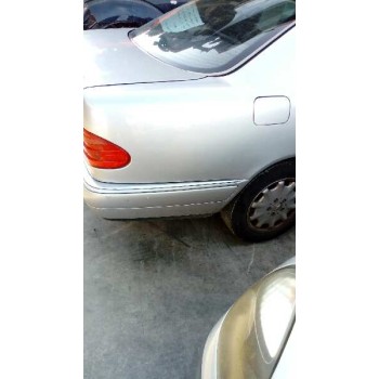 mercedes-benz clase e (w210) berlina del año 1999