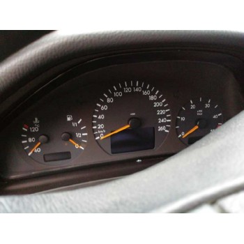 mercedes-benz clase e (w210) familiar del año 2002