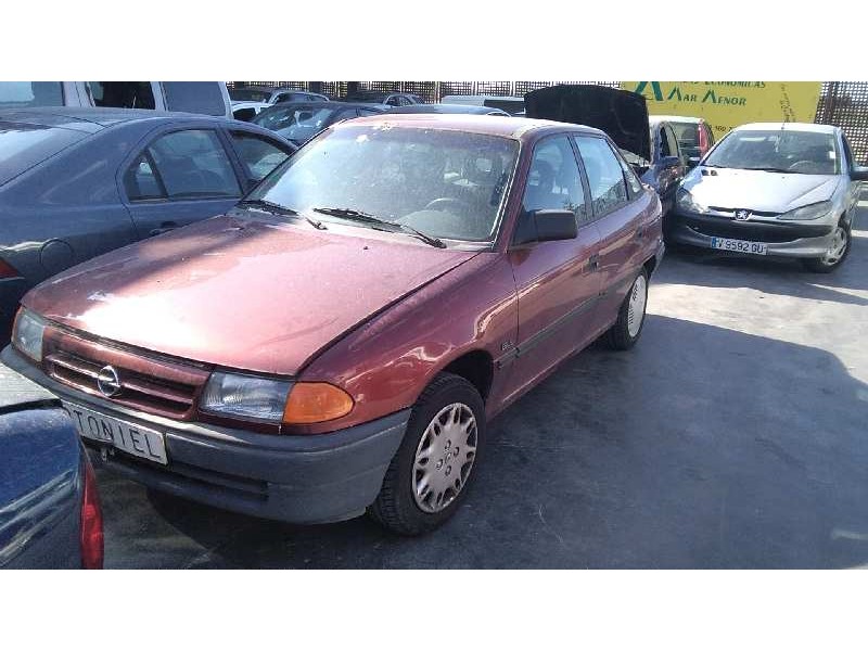OPEL ASTRA F BERLINA