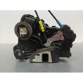 Recambio de cerradura puerta delantera izquierda para toyota auris 1.4 turbodiesel cat referencia OEM IAM 6904002210 6904042241 
