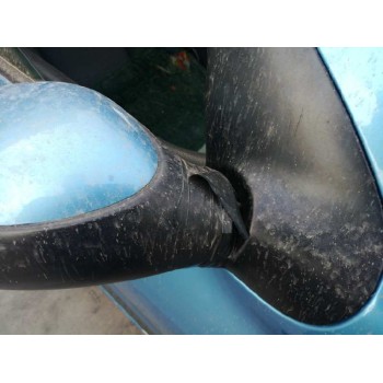 peugeot 206 berlina del año 2001