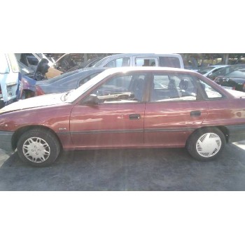 opel astra f berlina del año 1994