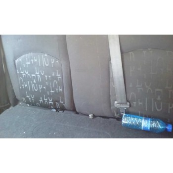 peugeot 206 berlina del año 2001