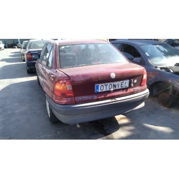 opel astra f berlina del año 1994