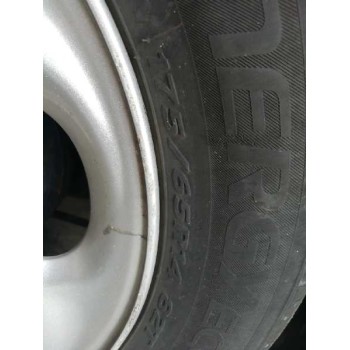 peugeot 206 berlina del año 2001