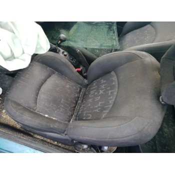 peugeot 206 berlina del año 2001