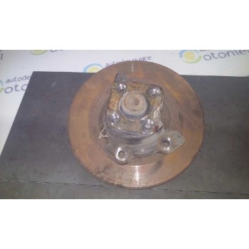 Recambio de buje para renault kangoo dynamique referencia OEM IAM  TRASERO DERECHO 