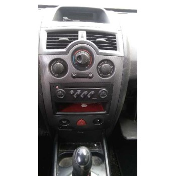 renault megane ii berlina 3p del año 2002