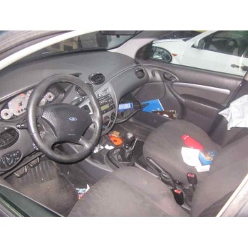 ford focus berlina (cak) del año 2002