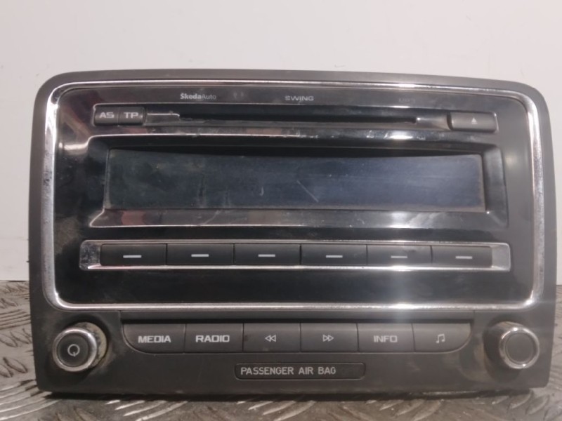 Recambio de sistema audio / radio cd para skoda suberb (3t4) ambition referencia OEM IAM 3T0035161  