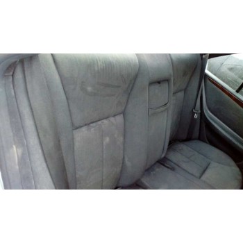 mercedes-benz clase e (w210) berlina del año 1999