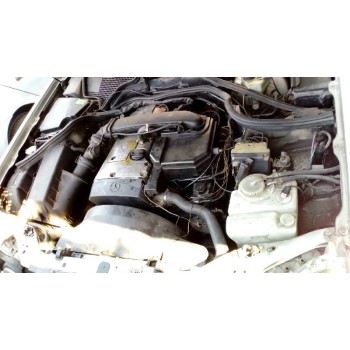 mercedes-benz clase e (w210) berlina del año 1999