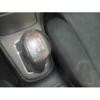 toyota avensis berlina (t25) del año 2004