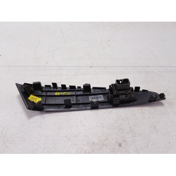 Recambio de mando elevalunas trasero derecho para hyundai ix35 classic 2wd referencia OEM IAM 3835221110  