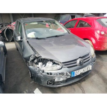 volkswagen golf v berlina (1k1) del año 2007