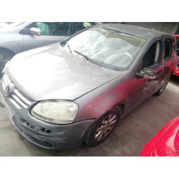 volkswagen golf v berlina (1k1) del año 2007