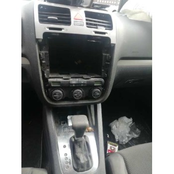 volkswagen golf v berlina (1k1) del año 2007