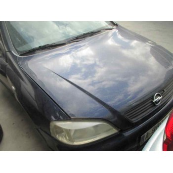opel astra g berlina del año 2000