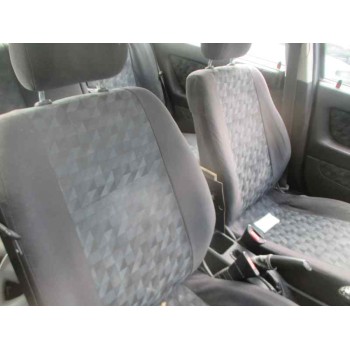 opel astra g berlina del año 2000