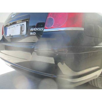 toyota avensis berlina (t25) del año 2004