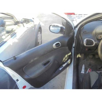 peugeot 206 berlina del año 2003