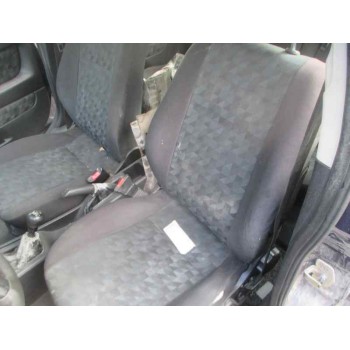 opel astra g berlina del año 2000