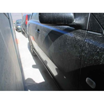 toyota avensis berlina (t25) del año 2004