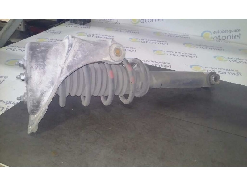 Recambio de amortiguador delantero derecho para peugeot 407 st sport referencia OEM IAM   