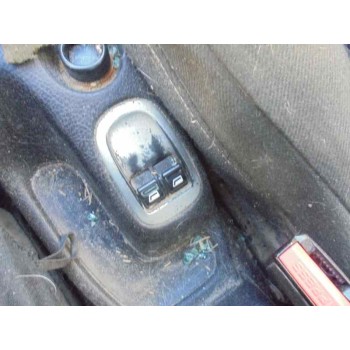 peugeot 206 berlina del año 2003