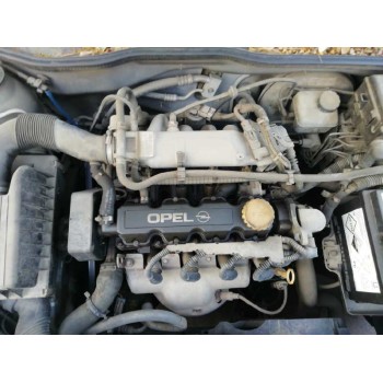 opel astra g berlina del año 2002