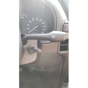 volkswagen polo berlina (6n1) del año 1998