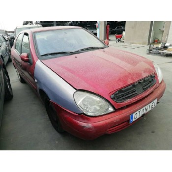 citroën xsara berlina del año 2002